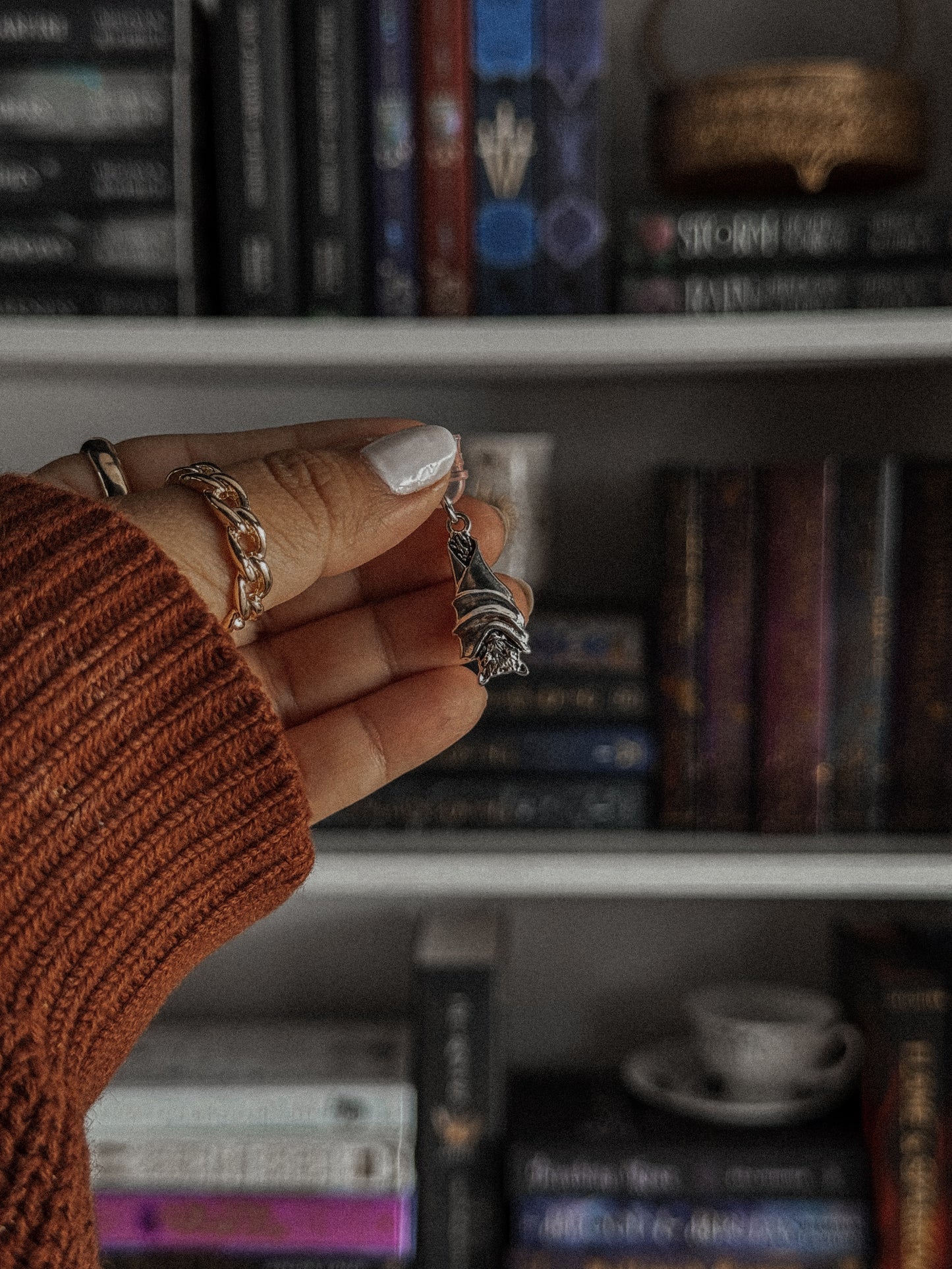 Hanging Bat E-Reader Charm